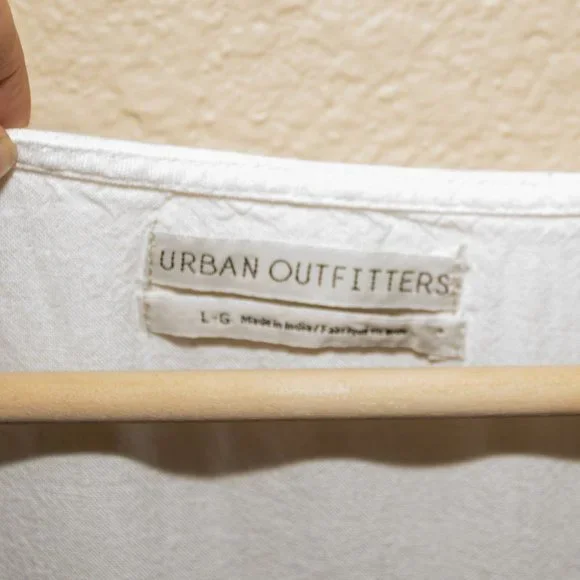 Urban Outfitters Penrose Button-front Peplum Top - Picture 4 of 5